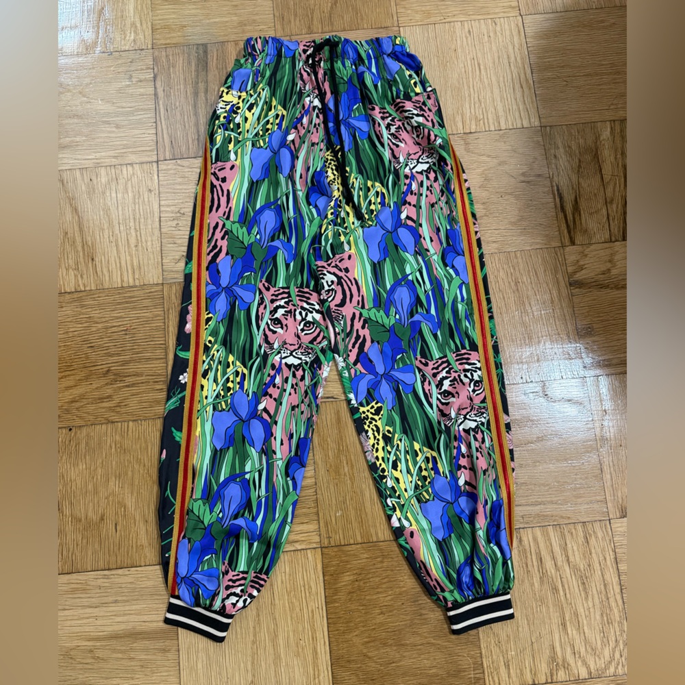 Gucci Multicolored Silk Pants Jaguar Tiger Floral Print Harem Cuffed Joggers